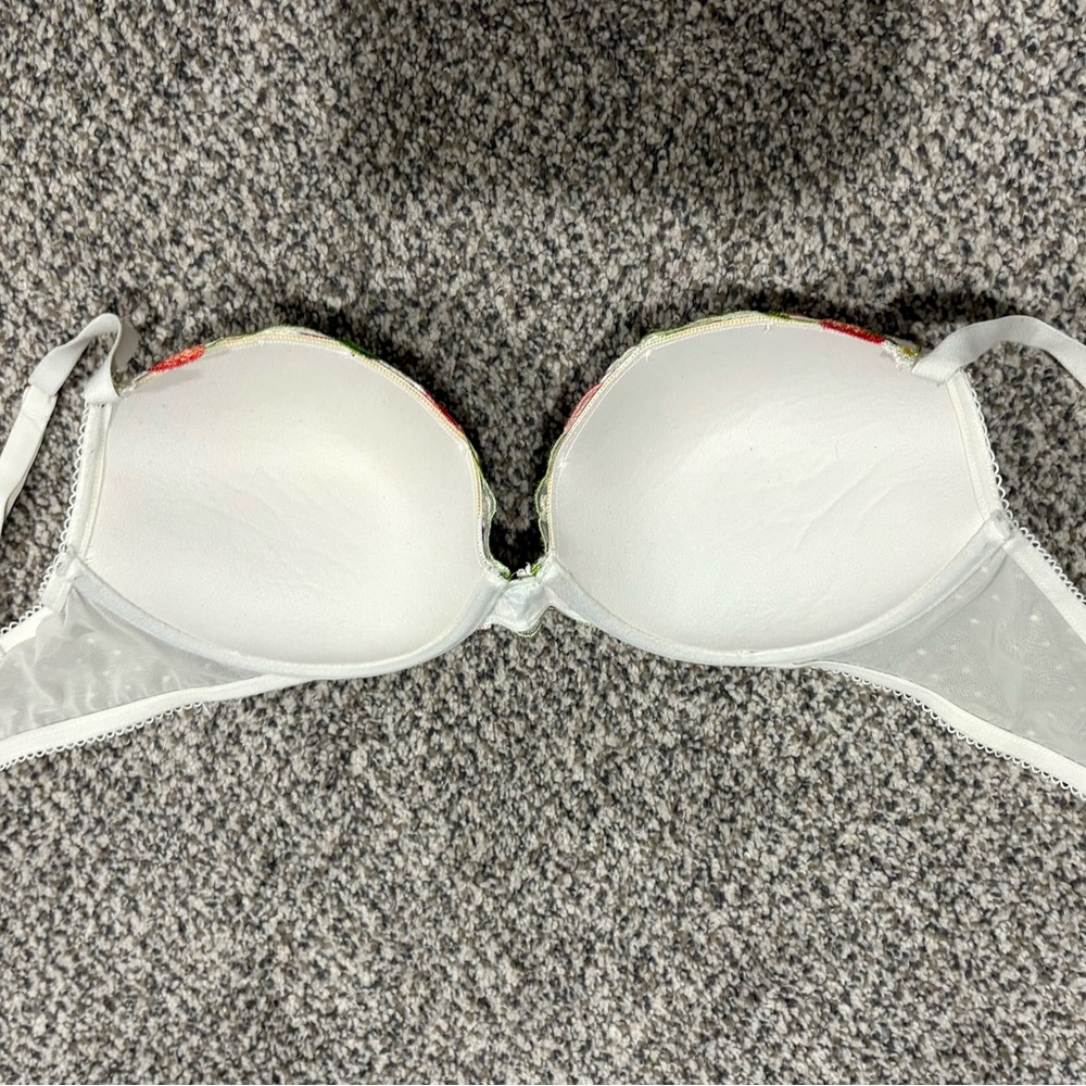 Victoria's Secret Strawberry Cherry Dream Angels Push Up Bra - Picture 4 of 4